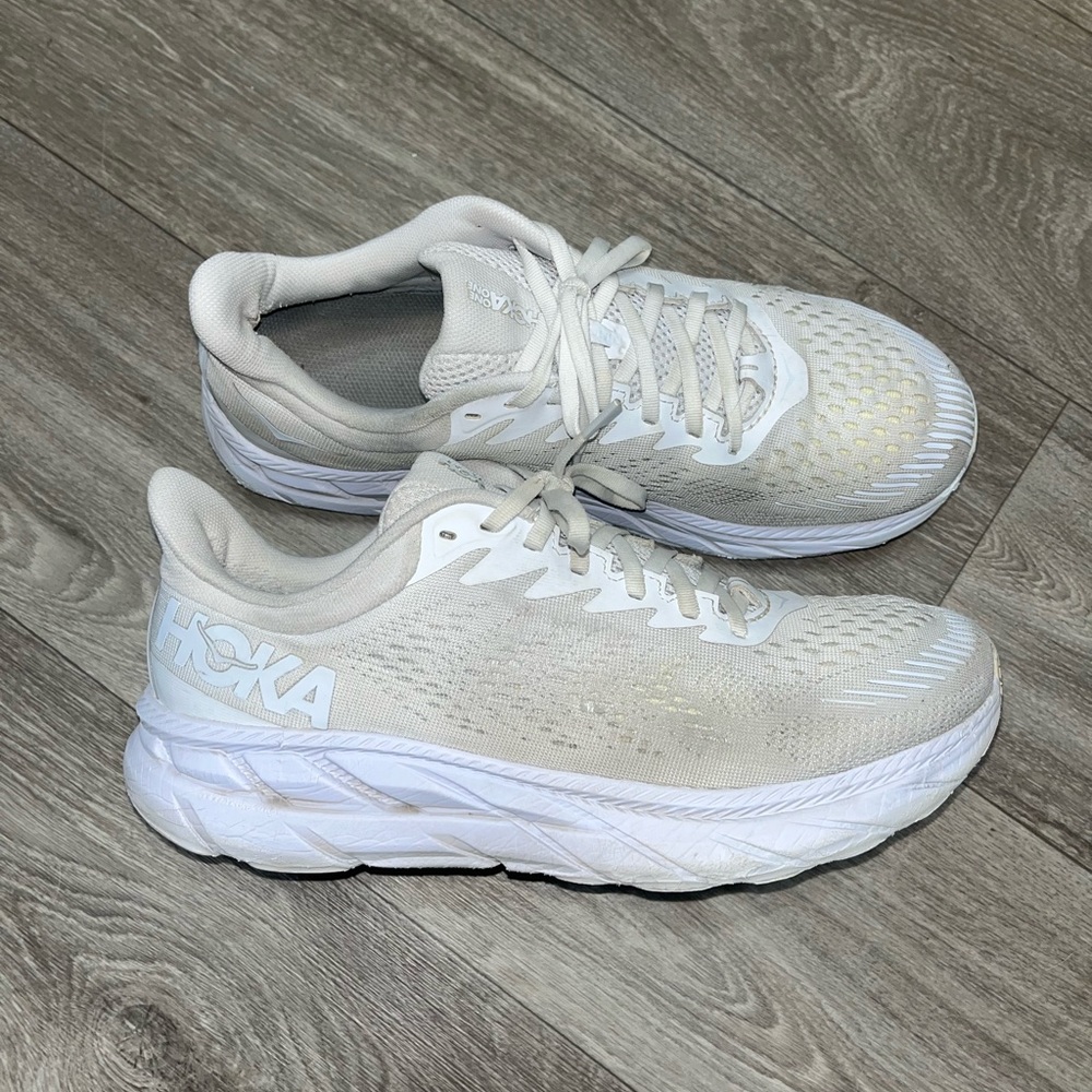 Hoka One One Clifton 7 Women’s Athletic Sneakers Size 10